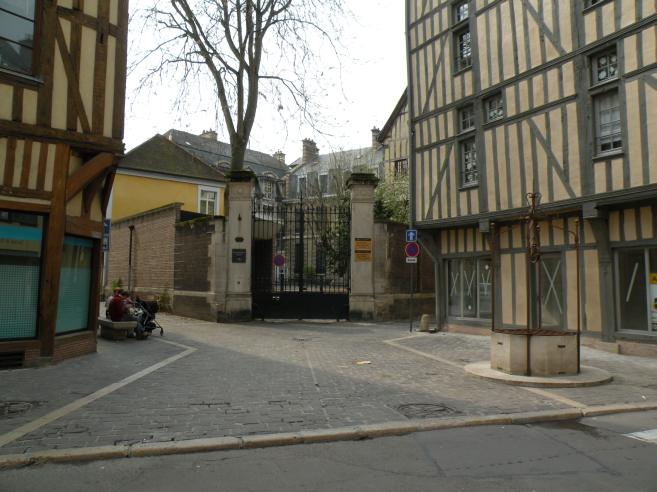  Ecole maternelle Arnaud